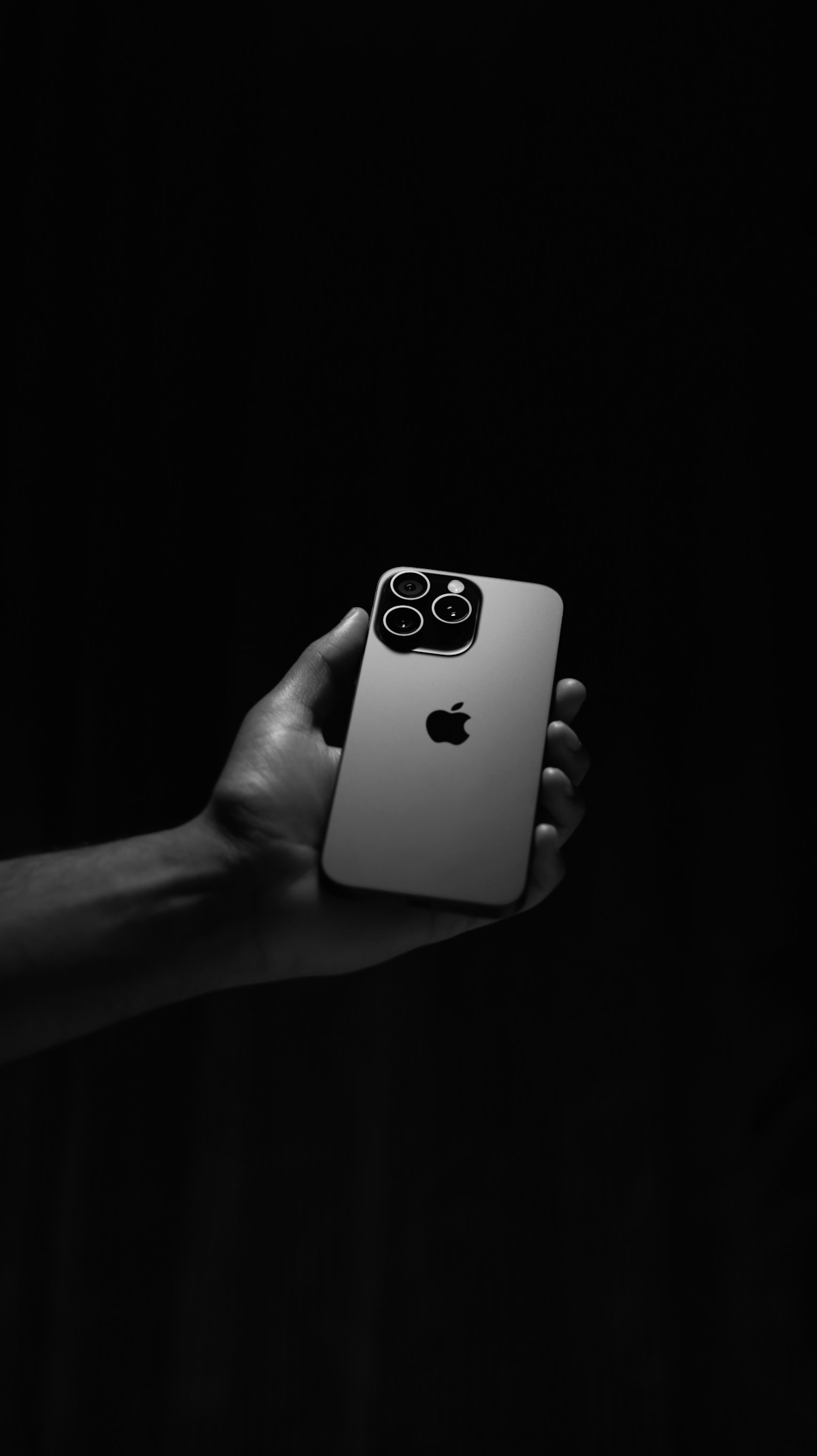 How to Factory Reset Your iPhone Before Selling